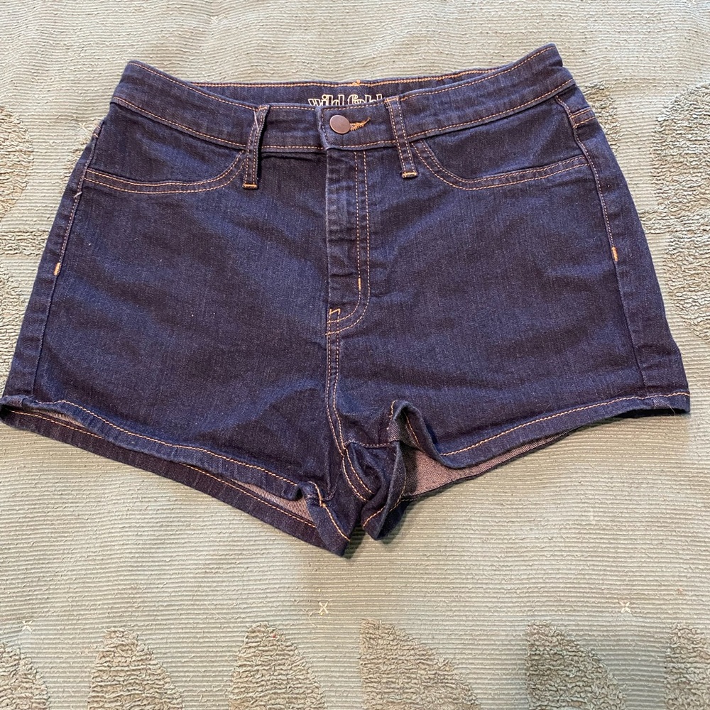 Wild fable high waisted denim shorts size 10